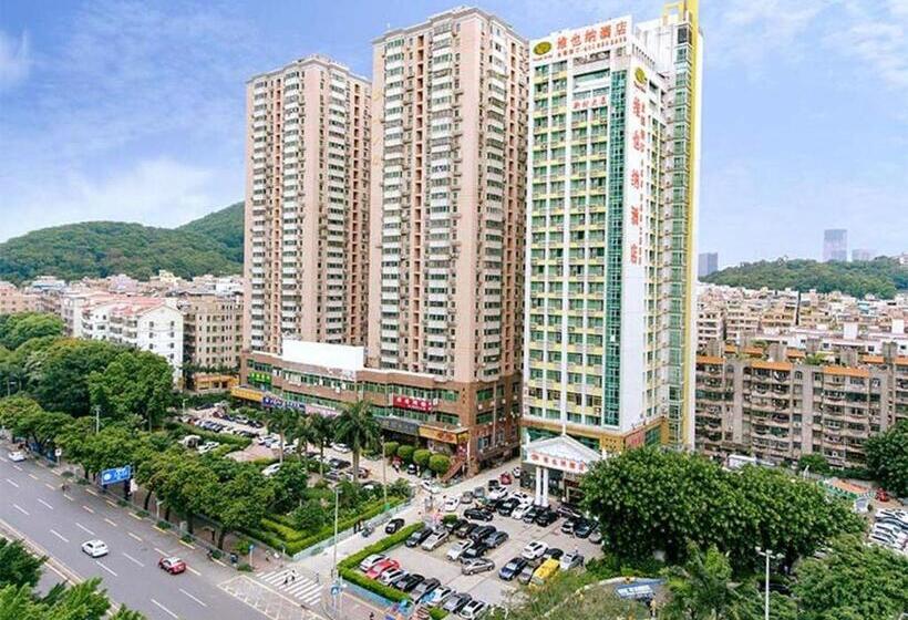 Vienna Hotel Shenzhen Luohu Port