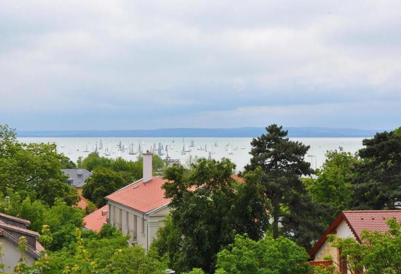 בית מלון כפרי Villa Muzsa Deluxe