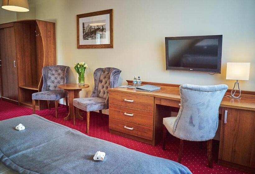 هتل Villa Vita Krupówki