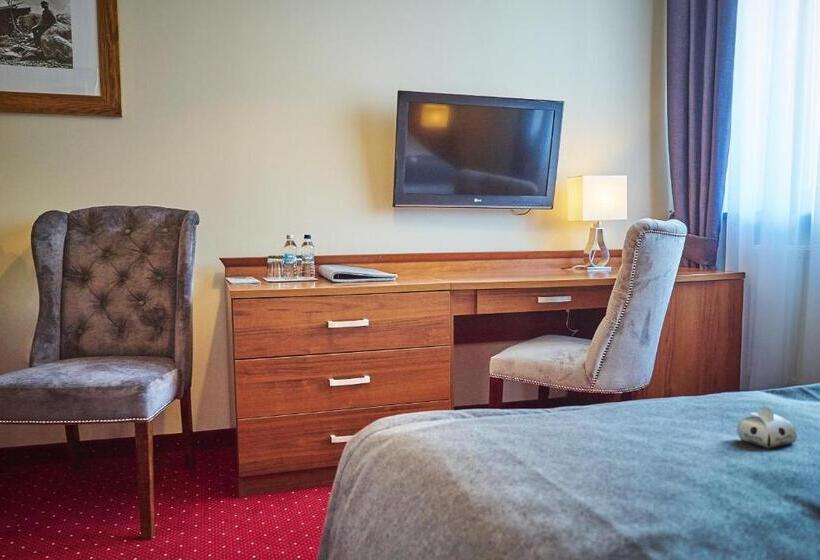 هتل Villa Vita Krupówki