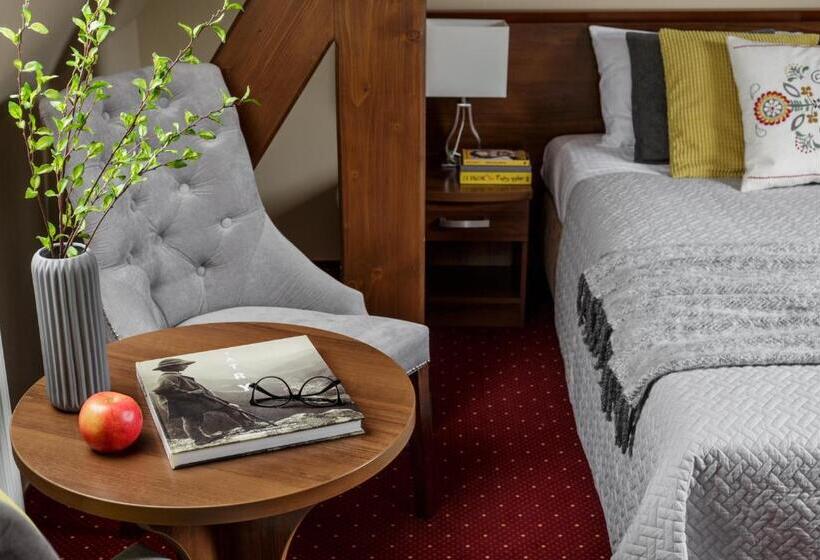 هتل Villa Vita Krupówki