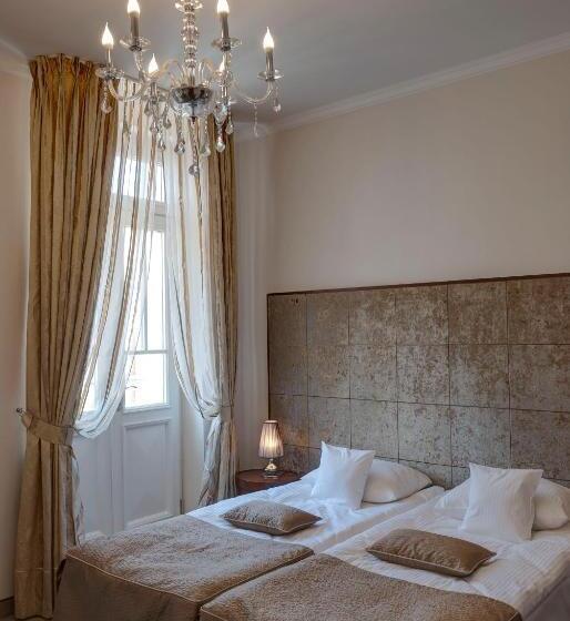 Отель Willa Hueta