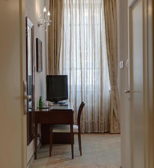 Отель Willa Hueta