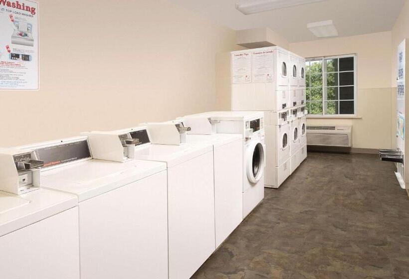 ホテル Woodspring Suites Charlotte Gastonia