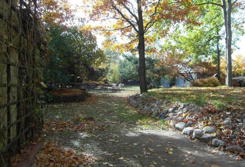 ホテル Zajazd Ustronie