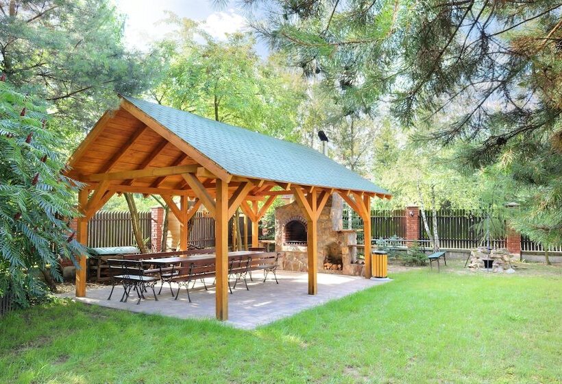 ホテル Zajazd Ustronie