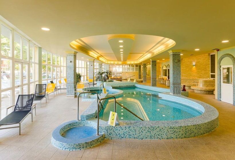 Hunguest Hotel Apollo