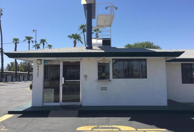 Indio Holiday Motel