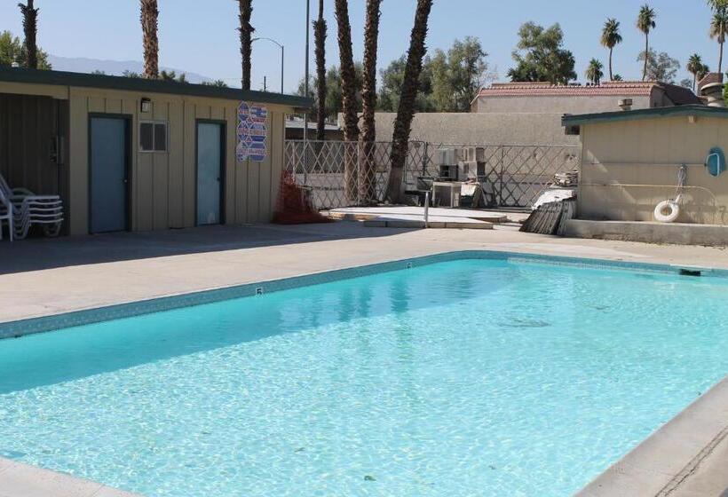 Indio Holiday Motel