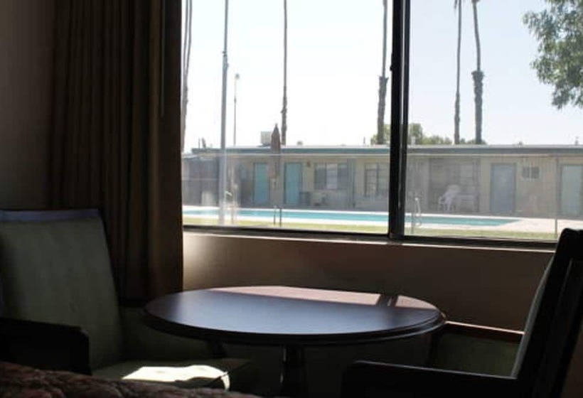 Indio Holiday Motel