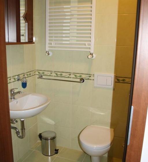 Meridian Thermal Hotel Akupunktúra és Természetgyógyászati Centrum