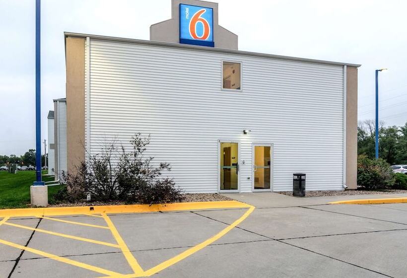 Motel 6 Kearney, Ne