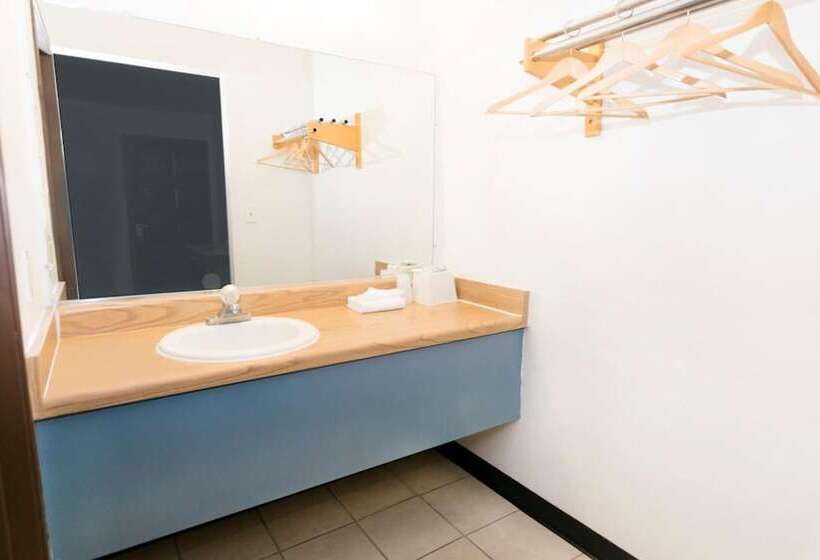 فندق على الطريق Morada Inn