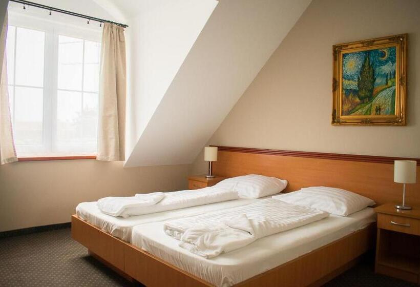 P4w Hotel Residence Szombathely