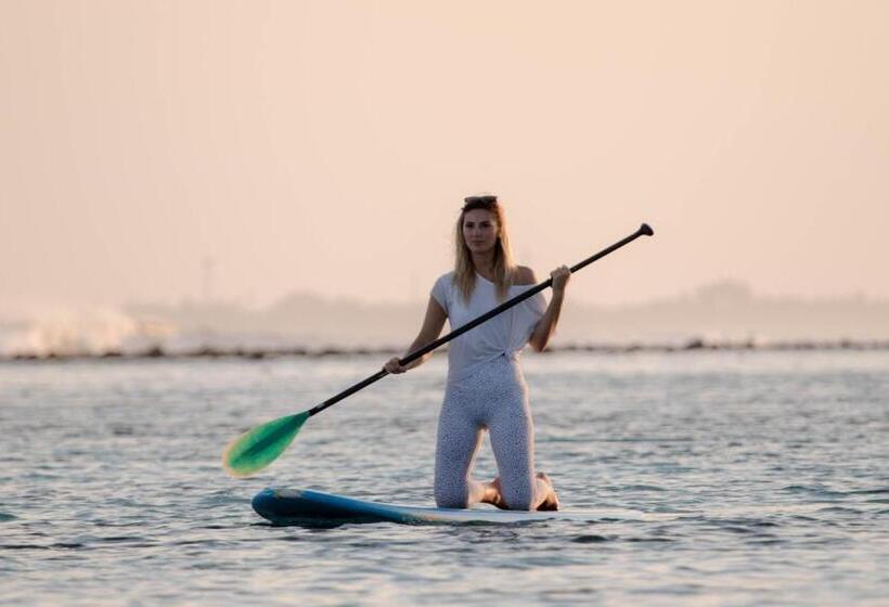 پانسیون Season Paradise