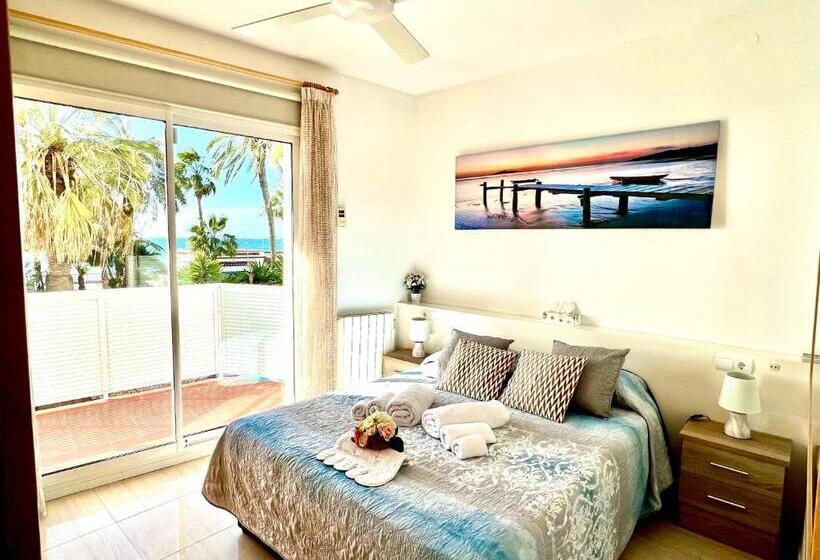 Sitges Seafront Ribera Apartment