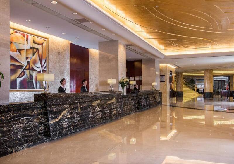 Vienna Hotel Shenzhen Exibition Center