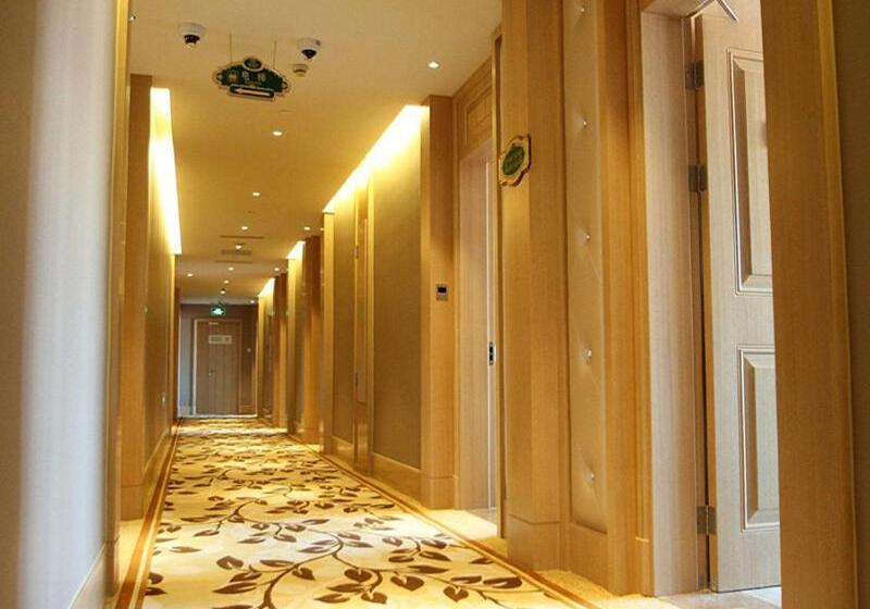 Vienna Hotel Waigaoqiao