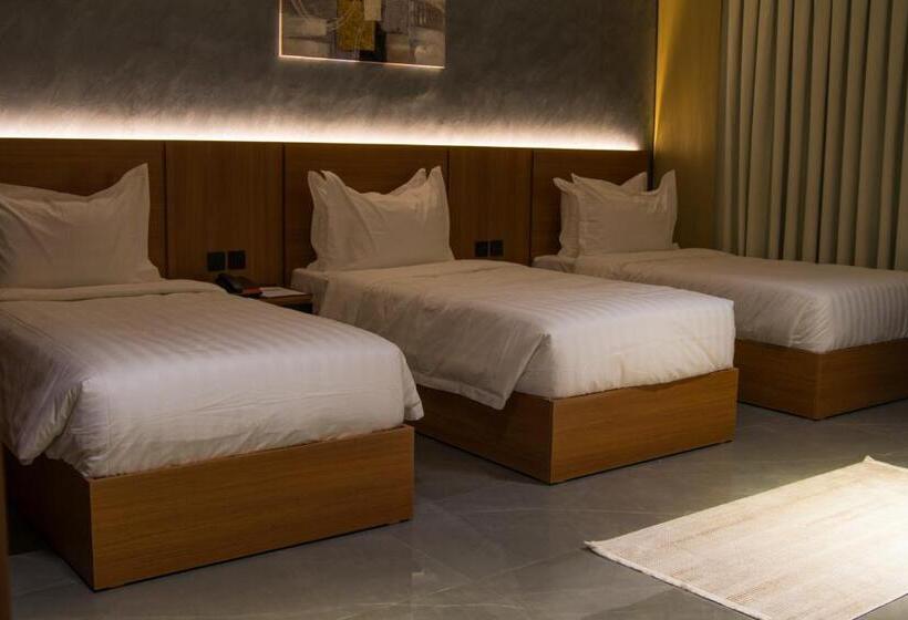 فندق كلاودز Clouds