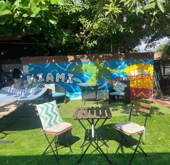 فندق صغير Beds & Sheets Downtown