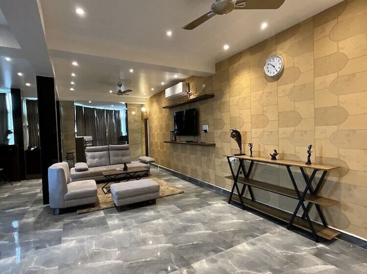 Hostel Bunk N Beyond