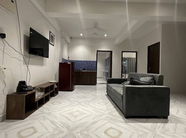 Hostel Bunk N Beyond