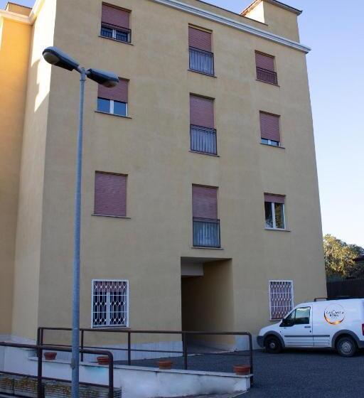 ユースホステル Ah Roma