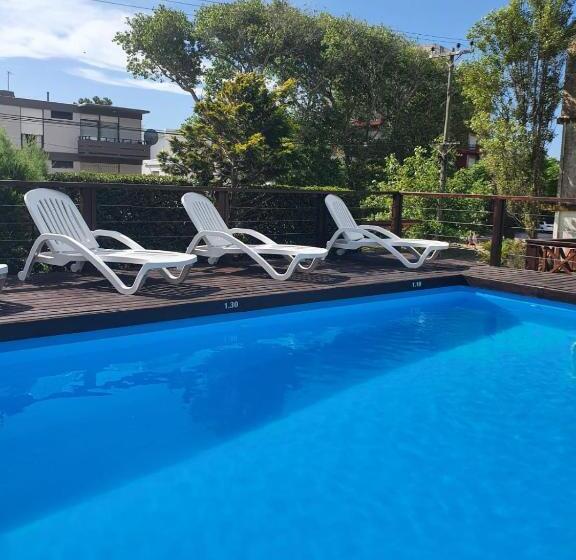 ユースホステル Hosteria Nirvana