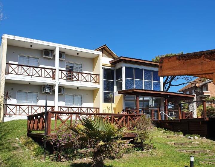 ユースホステル Hosteria Nirvana