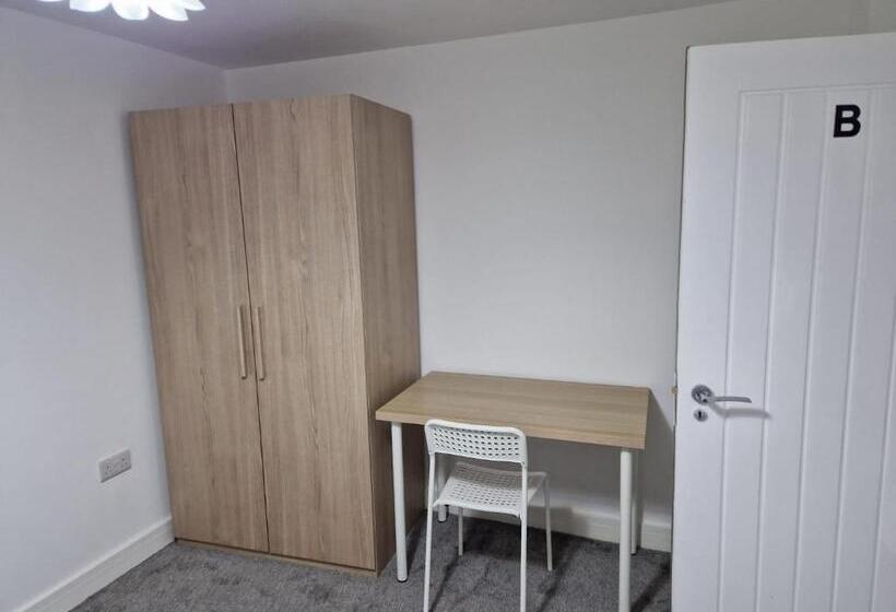 ユースホステル Juan