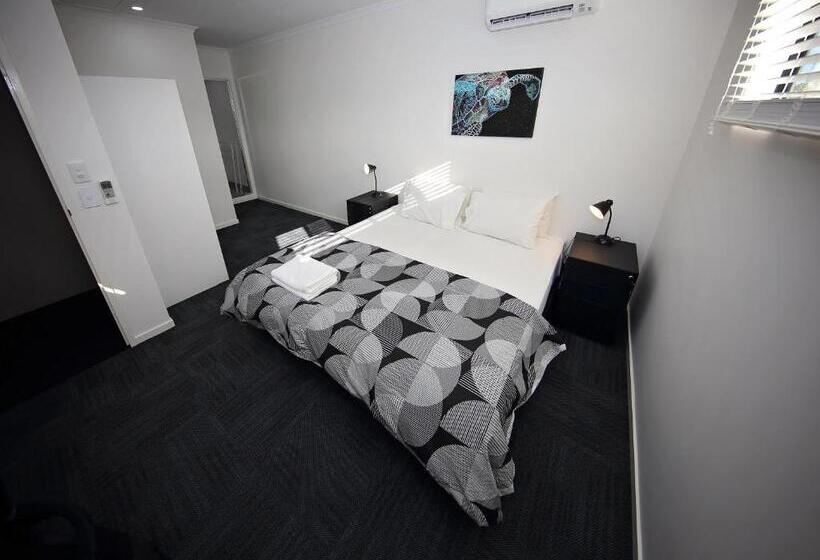הוסטל Mihaven Shared Living   Gatton St