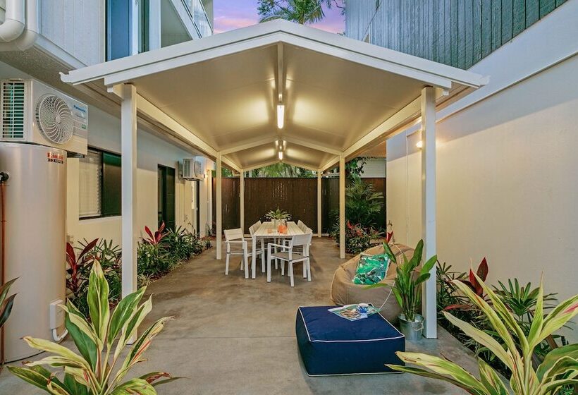 הוסטל Mihaven Shared Living   Gatton St