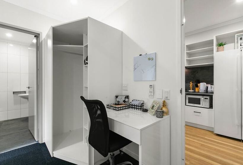 הוסטל Mihaven Shared Living   Gatton St
