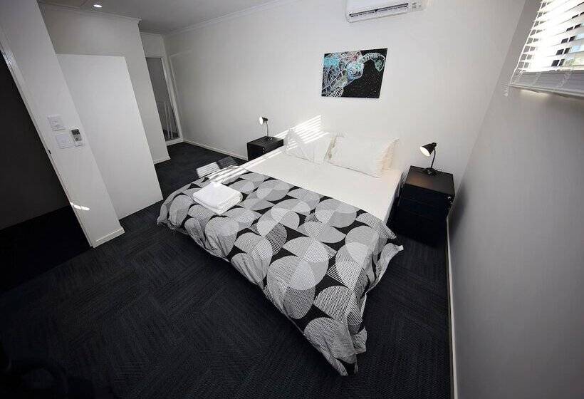 הוסטל Mihaven Shared Living   Gatton St