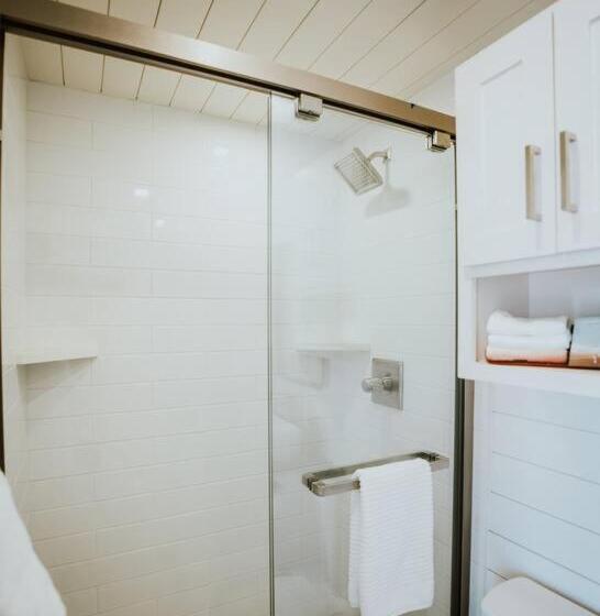 هاستل New Starry Night Shipping Container Home