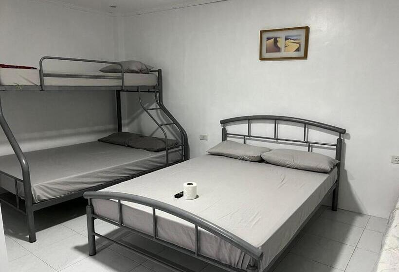 ユースホステル Nolina S Transient Rooms Alaminos, Pangasinan