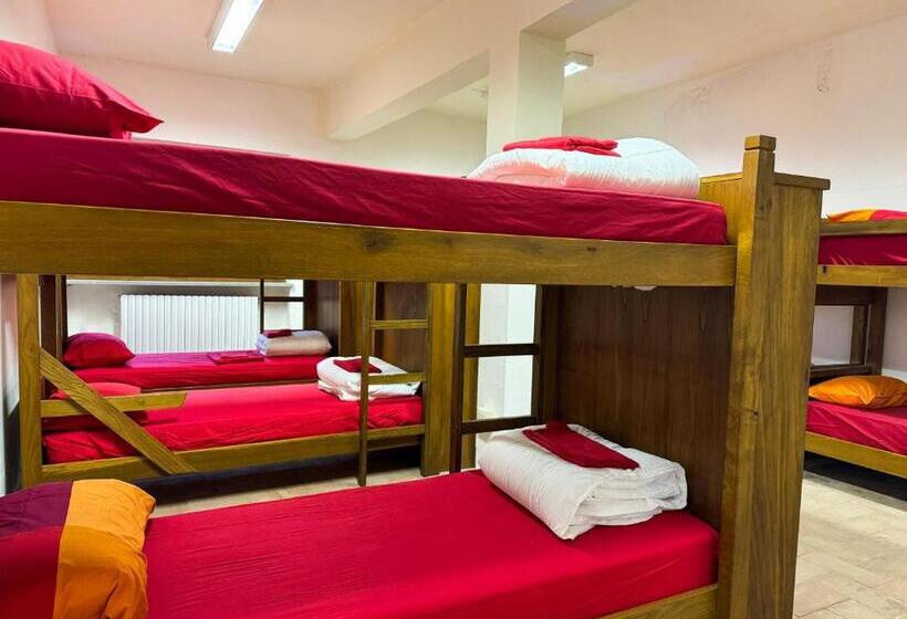 Общежитие Rifugio Nido Del Biancone