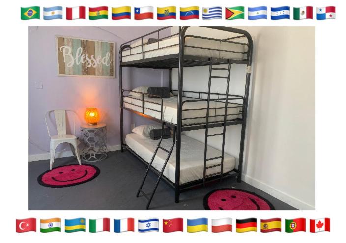 הוסטל Miami On A Budget   Free Coffee  Female Dorms   Men Dorms Under New Management