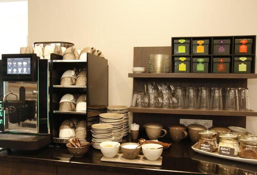 Amelie No 3 Hotel & Appartements