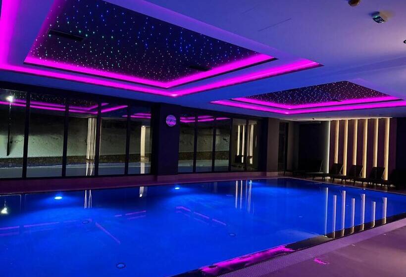 Aparthotel Zlatni Javor