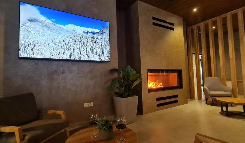 Aparthotel Zlatni Javor