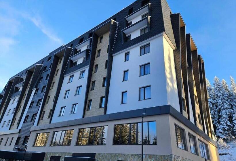 Aparthotel Zlatni Javor