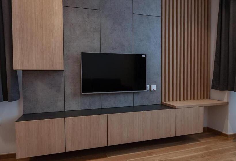 Aparthotel Zlatni Javor