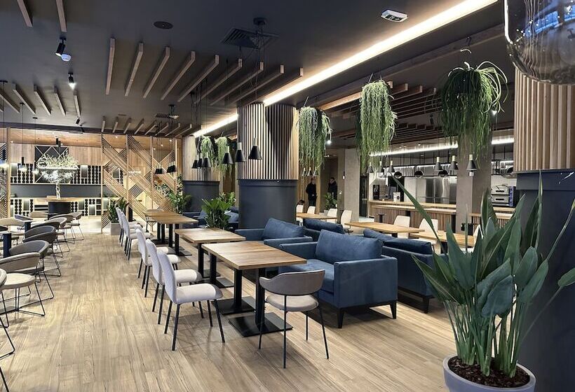 Aparthotel Zlatni Javor