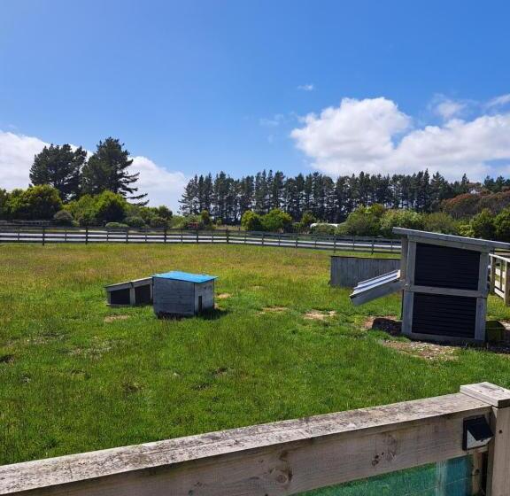 تختخواب و صبحانه 3 Mile Bnb