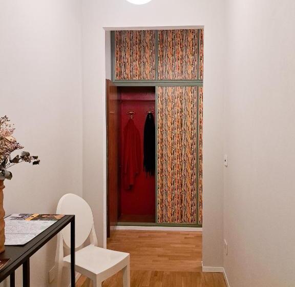 تختخواب و صبحانه Alborgocollegiomarialuigia