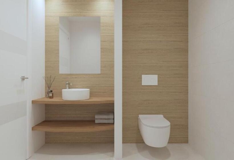 تختخواب و صبحانه Chic & Charme Luxury Rooms