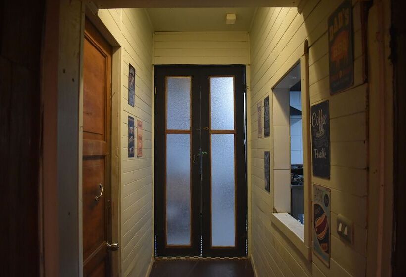 ベッドアンドブレックファースト Estación Hostel