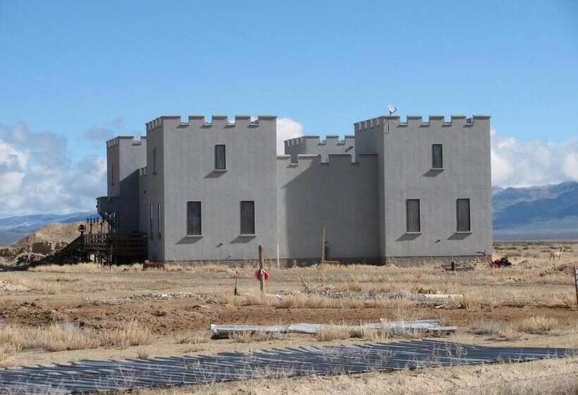 تختخواب و صبحانه Paradise Ranch Castle