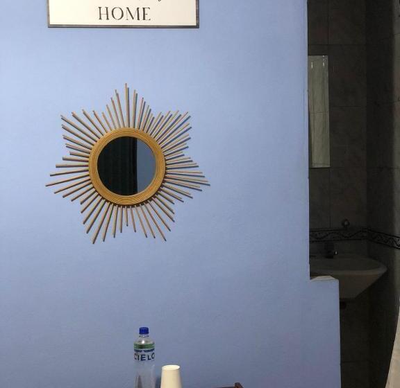 ベッドアンドブレックファースト Pedraza House Airport